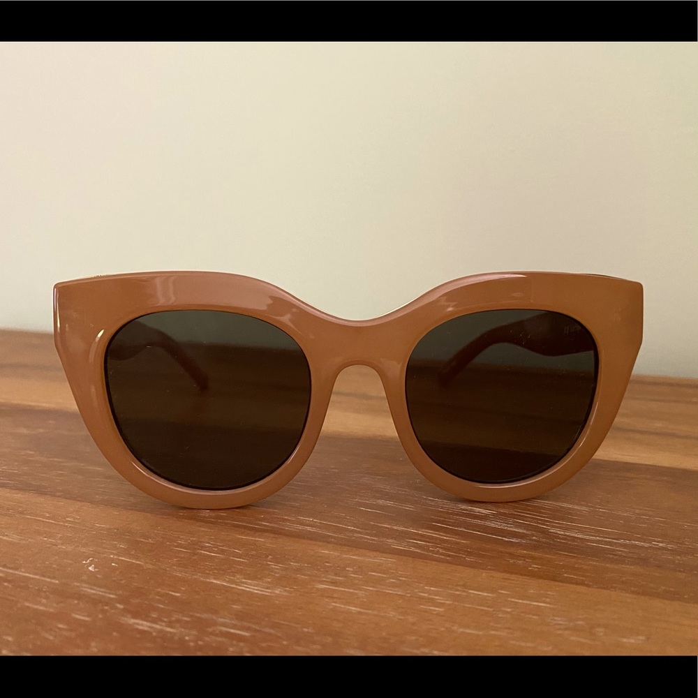 Le Specs Air Heart Caramel